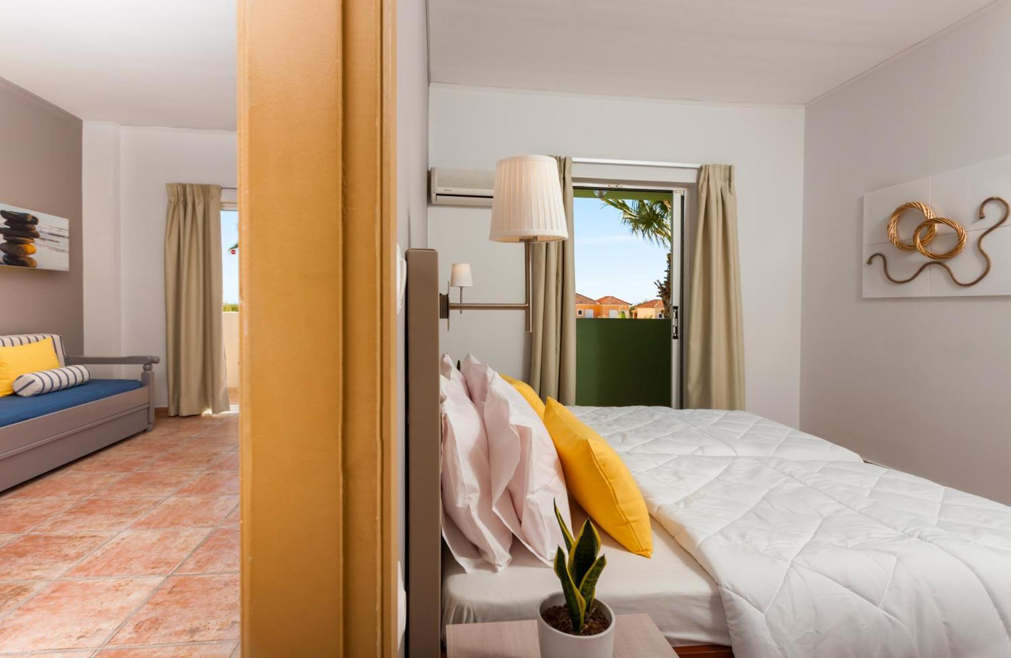 Cavo D'Oro All Inclusive Resort Kalamaki  Ngoại thất bức ảnh
